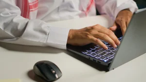 نظام التعليم الثانوي في قطر: دليلك الشامل لفهم المسارات والمميزات وفرص التعليم عن بعد