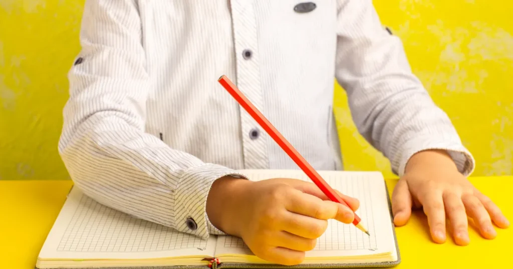 طرق تعزيز المهارات القرائية والكتابية للمرحلة الابتدائية وتنمية قدرات طفلك